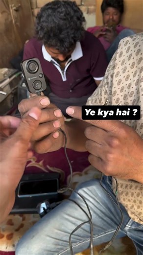 “What device is this? 🎤” “Is it a mic or a spy gadget? 👀”