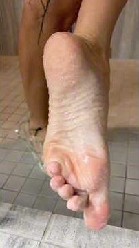 #asmr foot peel 🫧 #footpeel #footmodel