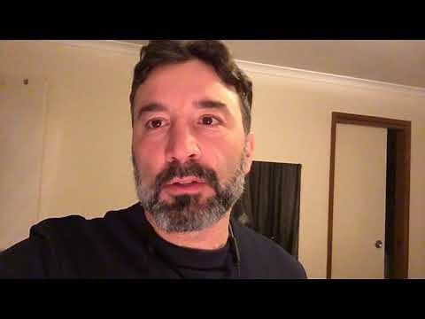 How to video record on the iPhone using a Bluetooth mic