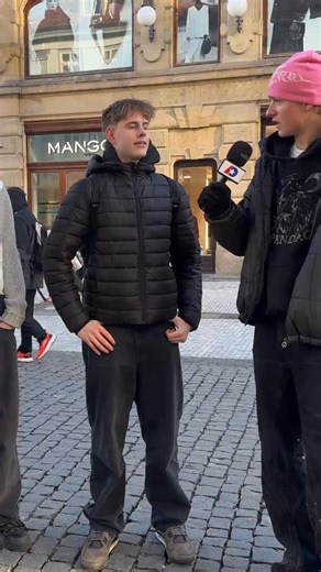 AmericanDrinks on Instagram: "Jaký by sis vybral ty? 🤔 Všechny drinky z videí najdeš v našich AmericanDrinks automatech 🤩"