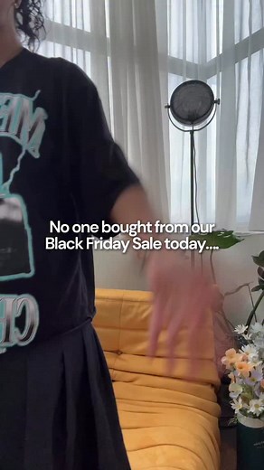 hehehe  YALL EARLY ACCESS FOR OUR BLACK FRIDAY SALE STARTS TOMORROW! have you guys subscribed to our emails yet?! this is your chance to get access ONE DAY BEFORE ANYONE ELSE! that means a head start on 20% off sitewide deals and 60% off some of your favs from us, aaaand first dibs on our EXCLUSIVE FREE GIFTS  what are you waiting for bestie?! early access opens 24 Nov 1PM SGT / 12AM EST. don't let the deals float away! ☁️ | Good Totes | Facebook