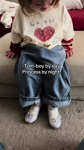 Darlas choice of shoes today 😂😂