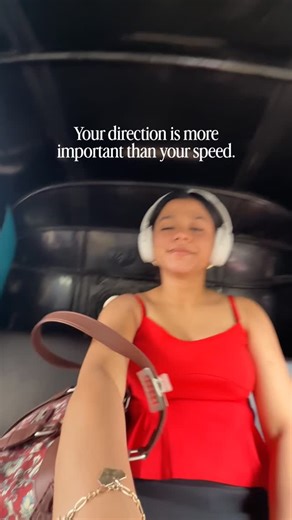 Speed isn’t always the need. Ft. @sanika.dewade #fcreels [ o mere dil ke chain, trending audio, rickshaw reel, song, creator, rickshaw, friendship reels, relationship reels, hope core, theory, makes sense, quotes ] | FilterCopy