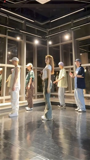 1.6M views · 8.4K reactions | TIKTOK DANCE ❤️ #fyp #trendingnow #dance #singapore #kpopdance #sexydance #tiktokdance #muacotrang #zumba #kidsdance | ASA Choreographer | Facebook