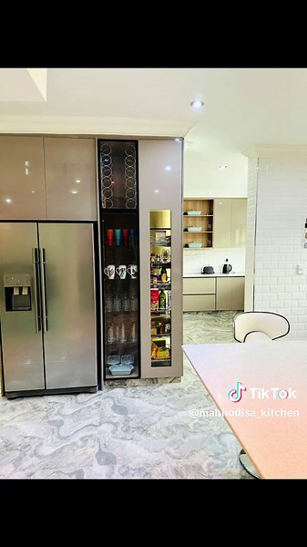 Modern Kitchen Design with Grey Cabinetry and White Countertop