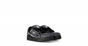 Products by Louis Vuitton: LV Trainer Maxi Sneaker