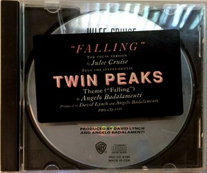 Julee Cruise / Angelo Badalamenti - "Falling" / Twin Peaks Theme ("Falling")