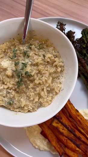 This meal packs in the ultimate flavor combo, and it’s easy af to make. 👏 Lemon herb risotto, sweet potato fries, and crisp broccolini made in the Ninja Speedi™️ with @spiceology Greek Freak, Black & Bleu, and Smoky Honey Habanero seasonings. Use code EASYAF10 on ninjakitchen.com or spiceology.com to get 10% off your order. #NinjaKitchen #NinjaSpeedi #Spiceology
