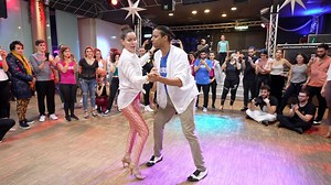 126K views · 3K reactions | Timba pa los Timberos  @fan più attivi Elito Revé y su Charangón Bailalo" Stage #wilmerymaria #salsacubana #salseros #salsadancing #timbacubana | Wilmer Najarro y María del Carmen Moreno | Facebook