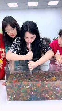 सबसे ज़्यादा मोती कौन उठाएगा 🤑😎🤓-mini wood toy-woodworking art skill/wood hand #shorts