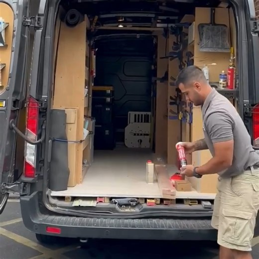 Be like New Leaf Carpentry and stock up on all your trade essentials at your local Howdens depot. 🛠️ It’s a BIG DEAL at Howdens! Visit your local depot today to find amazing offers on kitchens, bedrooms, doors, and more: hwdn.uk/ItsABigDeal | Howdens