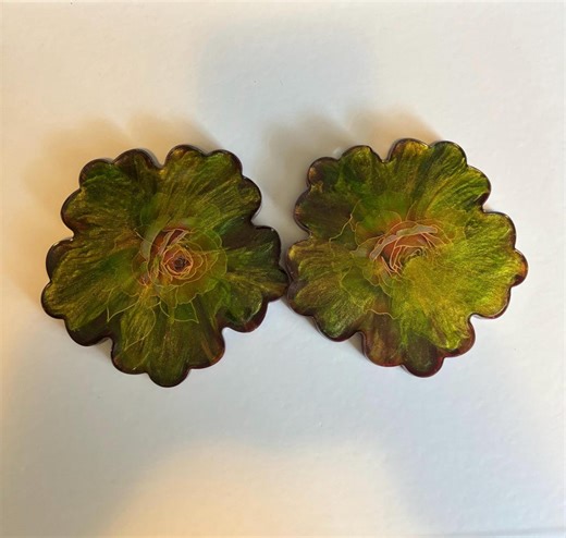 Custom Handcrafted Resin Coasters Featuring Deep Green and Gold Floral Designs. - Etsy