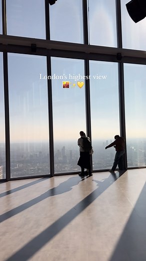 Looking for breathtaking views of London? Horizon 22 is Europe’s highest free viewing platform🌆 High above the city — one quiet moment. And a ring that says it all. 🦋🩵 #nabilondon #london #londonthecity #londonthingstodo #londonjewellery #londonshopping #hiddengem #daintyrings #silverjewellery #giftforher #sterlingsilver #silver925 | Nabi London