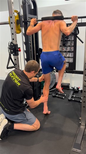 Front Runner Sports Physiotherapy on Instagram: "During running 50% of the ground reaction forces are absorbed at the ankle and 30-40% at the hip, therefore having adequate calf and hip capacities are critical determinants of running economy. @burrowsman fine tuning the chassis heading into the summer athletics season. Calf capacity & stiffness ✅ Hip & ankle mobility ✅ Hip & lumbo-pelvic control & stability ✅ Need help with your running, fitness & performance goals? Book online with a Front Runn