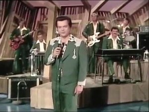 Conway Twitty - Linda On My Mind | Evergreen Songs Lyric