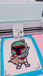 Let’s make a Boba Fett mini pillow! This is a great project to make with the kiddos! #cricutmade | Michelle's Party Plan-It by Michelle Stewart