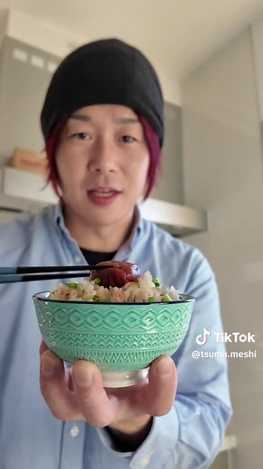 寒い季節にぴったり！レンチンで作る鍋焼きうどん