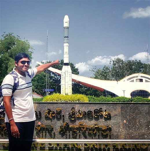 OTD 1968 🎄⚪🛰️🎉 "Merry Christmas"Apollo 8 astronauts - Frank Borman, Jim Lovell and Bill Anders - became the first humans to lunar orbit, inside Apollo's command module floated above the lunar surface, the astronauts beamed back images of the moon and Earth and took turns reading from the book of Genesis, closing with a wish for everyone "on the good Earth."Credit: NASA | Karthik Naren | Facebook