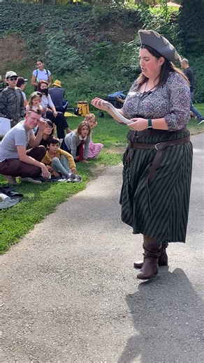 From slithering snakes to skittering spiders, the animal kingdom is full of creepy crawly critters 🐍 Come meet a pair of creepy critters at Green Halloween this Saturday, Oct. 25 and learn how they are more than meets the eye. The show will take place on the Meadow Stage at 12:45 p.m. These animals might get a spooky reputation, but they are critically important for their ecosystems. Learn more at happyhollow.org/green-halloween 🕷️ | Happy Hollow Park & Zoo