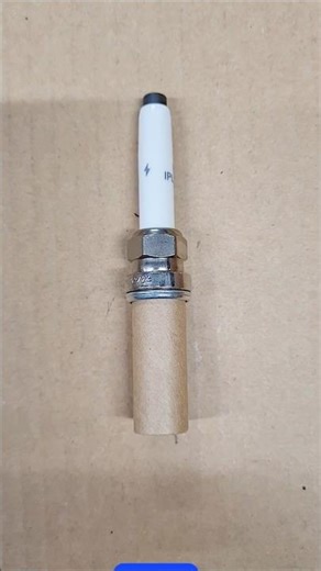 IPLDP8LER Spark Plugs (often referred to as IPLDP8LER-P7) are high-tech spark plugs