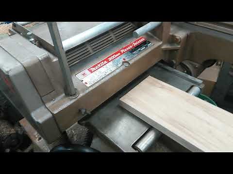 Makita 2030- 300mm wood planer/jointer