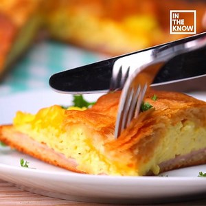 Start your day right with this delicious ham egg and cheese braid! Get the ingredients here: https://amzn.to/2r5jXJe | In The Know Cooking