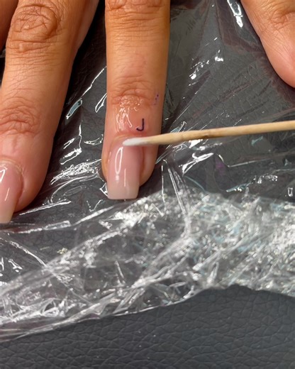 These tiny initial tattoos are such a sweet alternative or addition to a ring 💍💉 | LADbible