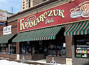 8 Restaurants You Can Only Find in the Midwest