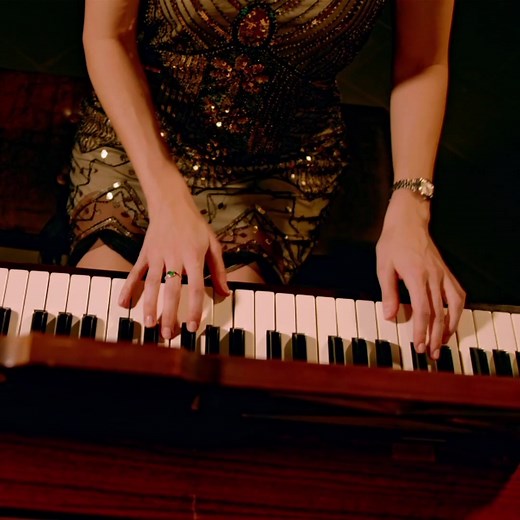 You've Got This - VIDEO OUT NOW 🎞🎬 🔗 in bio ・ ・ ・ #ladyva #electroswing #stridepiano #boogiewoogie #boogiewoogiepiano #piano #publicpiano