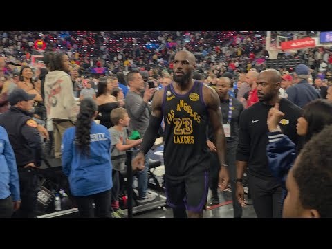 Lakers leave the court after the Lakers vs Clippers loss