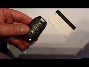 How to Change the Key/Remote Battery of a CITROEN and a PEUGEOT