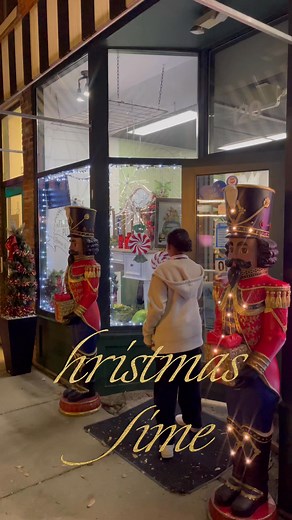 It’s Holiday time @ the African Plum Home shop! | African Plum Home & More