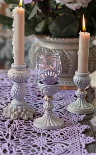 Step inside for a little bit of lavender country living 💜. - - #CountryLivingDecor #RusticCottageInspiration #VintageCountryHome #CozyCountryVibes #FarmhouseDecorIdeas #CountryCharmStyle | I Heart Much Shabby Chic