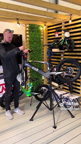 Building Up Your New Revvi 18 E-Bike | Easy Assembly Tutorial