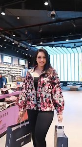 Walk in confidence, walk-in SKECHERS ! Premium quality footwear that fits your style and stands the test of time. Find your perfect pair at Phoenix Citadel store today!👞 #WalkInConfidence #Skechers #PremiumFootwear #Style #Comfort #PhoenixCitadel #Indore | Phoenix Citadel