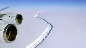 600-square-mile iceberg, roughly the size of two New York Cities, breaks off Antarctica ice shelf
