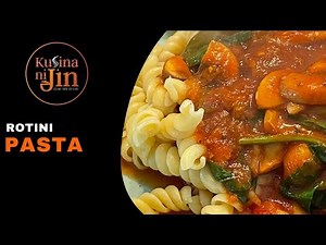 Rotini pasta with mushroom and spinach