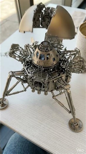 🌕 Lunar Lander Mechanical Build! #shorts #interiordesign #transformyourhome #flag