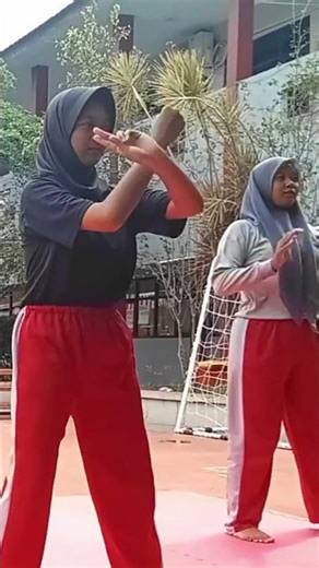 Srikandi MP Smkn 2 prepare MOPD #senibudayapencaksilat #merpatiputih #trending #viralvideo