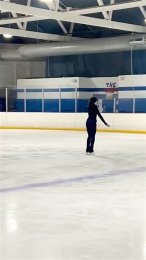 Adam Leib on Instagram: "✈️ Airplane Exercise – Part 4 (Full Sequence in Motion) This video focuses on Part 4 of the airplane exercise, which includes and builds on Parts 1–3. Quick progression recap: • Part 1: Start on the flats, pressing into the ice to create pressure • Part 2: Add bend and stretch while staying connected to the blade • Part 3: Transfer weight to one leg, free leg held back on its own side Part 4 (shown here): Pressure is on the forward inside edge while the body faces the ci