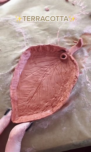 🌿 #posacenere #terracotta #modellingclay #das #incenso #homemade #athome #ideas #modellinglover #vaso #plants #selfmade