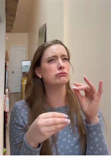 Customer Service Struggles: A Hilarious Encounter