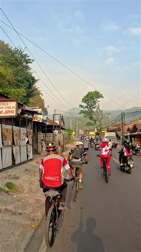 Gowes ke Bukit RS Sukawening Ciwidey via Tanjakan Ongrets Hill