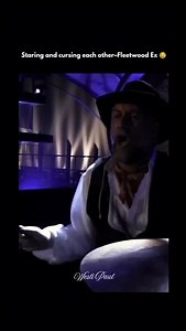 Fleetwood Mac performs ‘The Chain’ live at Warner Bros. Studios in Burbank, CA in May 1997 with Stevie Nicks and Lindsey Buckingham locking eyes like exes at a family reunion, belting out that chorus as if every note was a perfectly aimed roast. Trivia: Stevie Nicks and Lindsey Buckingham first met as students at Menlo-Atherton High School (Atherton, CA) in 1966 and later teamed up in the Bay Area band Fritz before becoming a duo. In 1974, Mick Fleetwood heard their track “Frozen Love” at Sound 