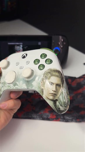 SNAKE EATER! Metal Gear Solid rare Xbox promo controller