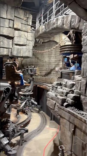 Monsters Unchained: The Frankenstein Experiment at Universal's Epic Universe with the LIGHTS ON!