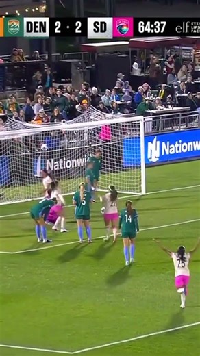 DID THAT JUST HAPPEN?! 😳 #NWSL