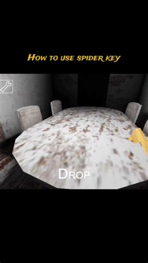 How to use spider key 🗝️🔐 #granny #shorts #gaming