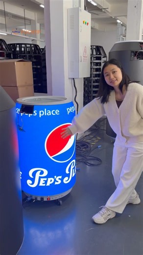 Soft Modules Make This LED Can Seamless. #yuchip #ledcan #flexibleleddisplay #ledscreen #beercan