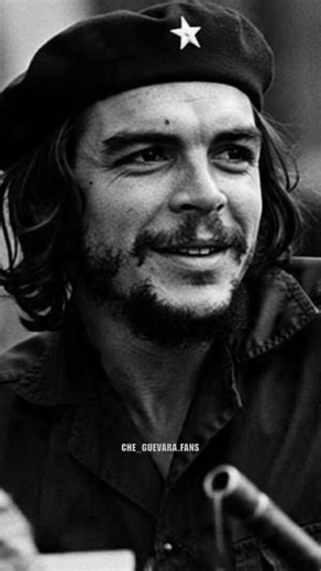 𝗖𝗵𝗲 𝗚𝘂𝗲𝘃𝗮𝗿𝗮 𝐅𝐚𝐧𝐬 on Instagram: "˗ˏˋ Č𝐇ｅ🤍💥 • • • • • #CheVive #chelives #comandenteche"